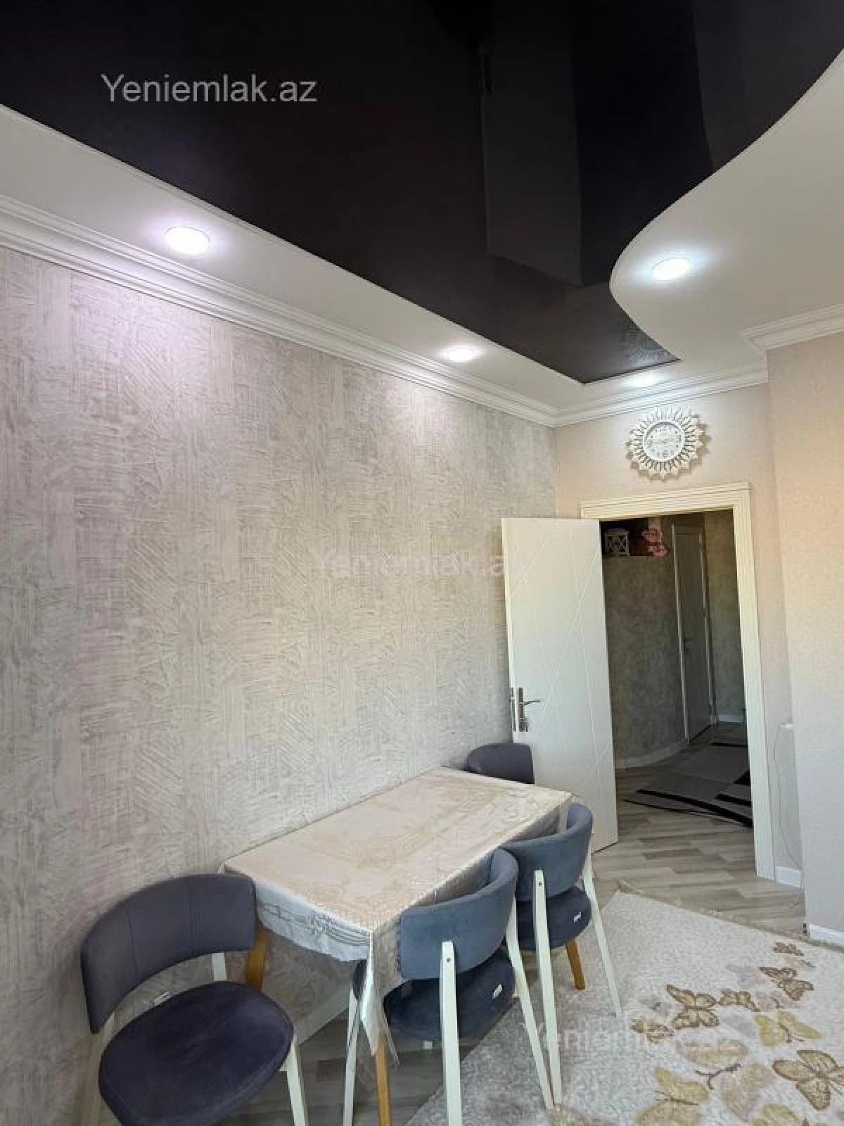 Satılır 3 otaqlı yeni tikili 80 m²