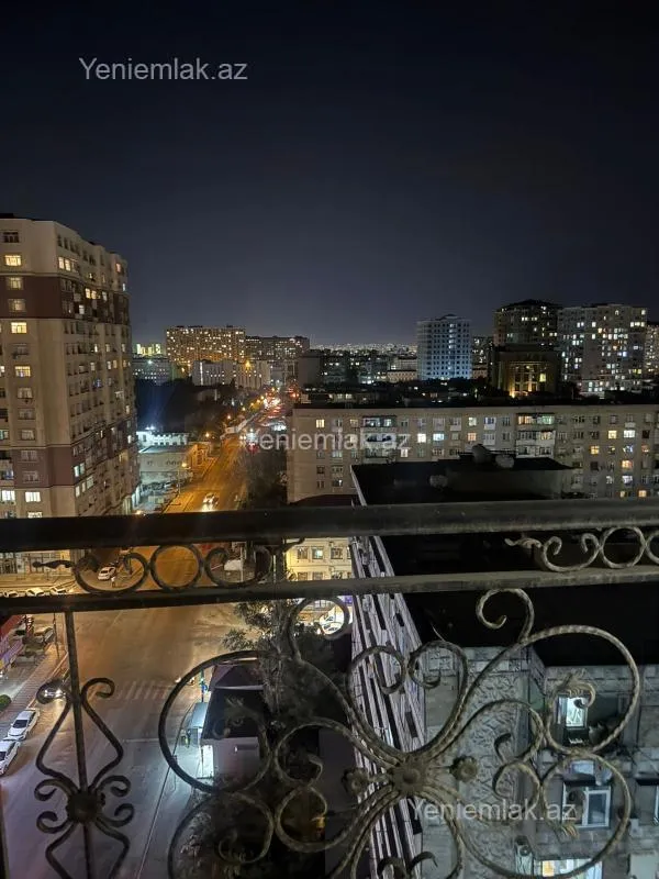 Satılır 3 otaqlı yeni tikili 128 m²
