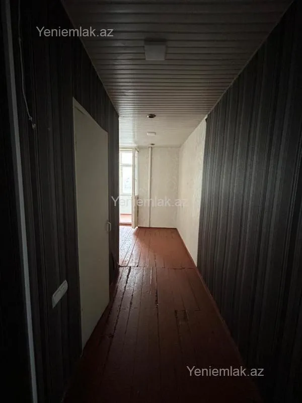 Satılır 1 otaqlı köhnə tikili 35 m²