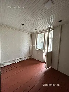 Satılır 1 otaqlı köhnə tikili 35 m²