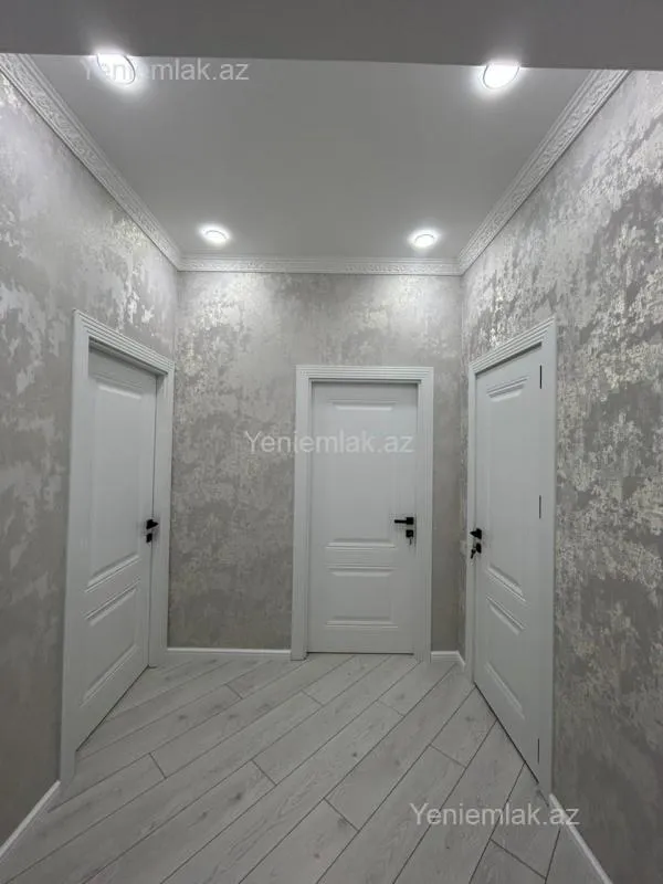 Satılır 2 otaqlı yeni tikili 64 m²