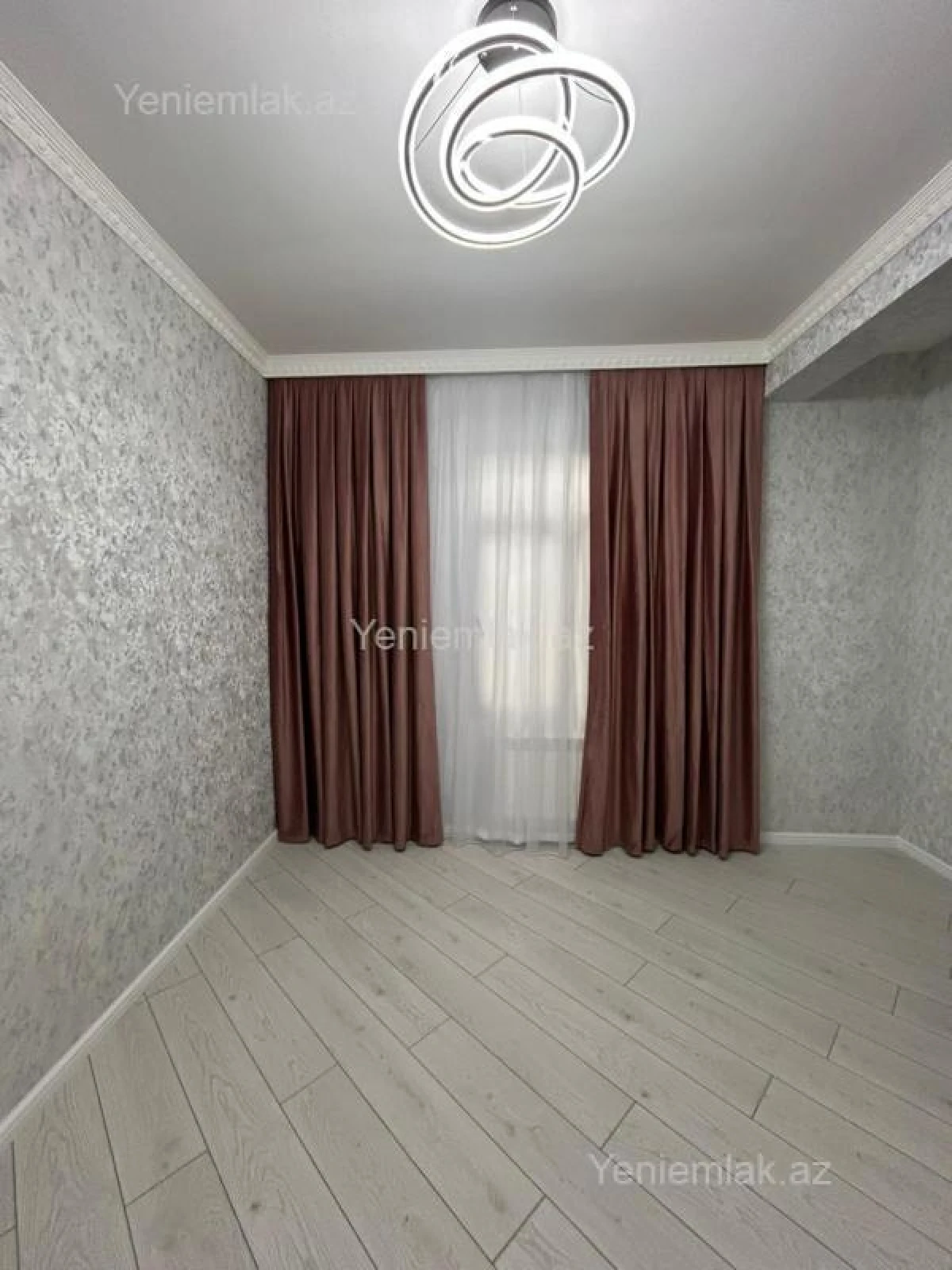 Satılır 2 otaqlı yeni tikili 64 m²
