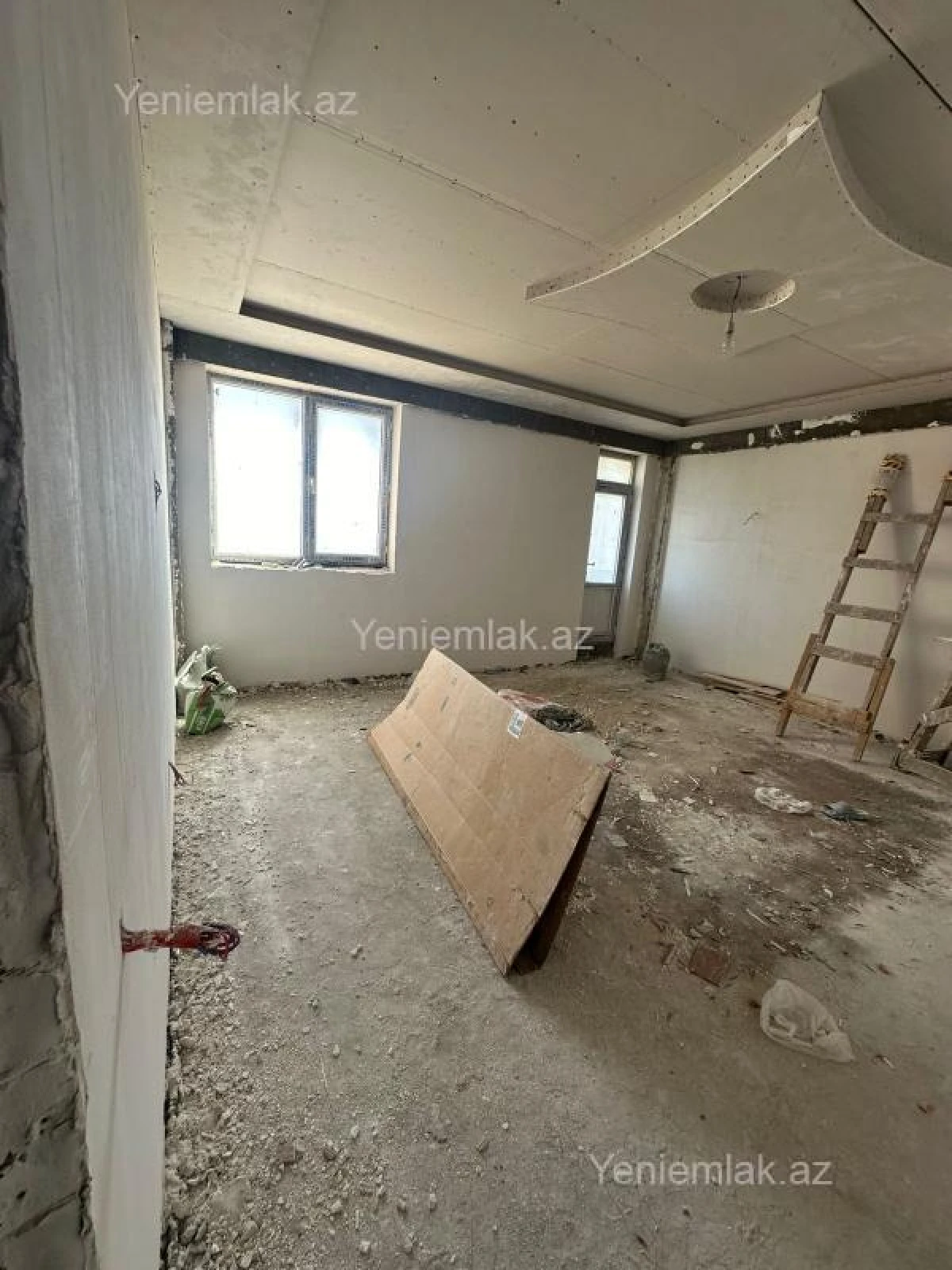 Satılır 3 otaqlı yeni tikili 111 m²