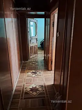 Satılır 4 otaqlı köhnə tikili 85 m²