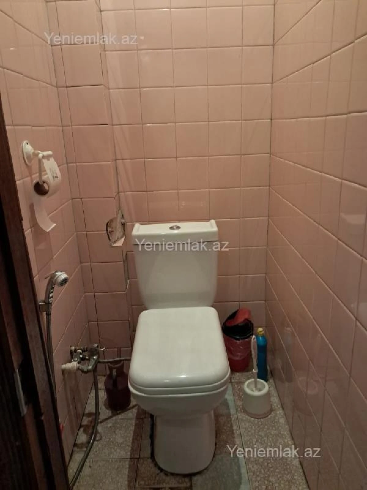 Satılır 4 otaqlı köhnə tikili 85 m²