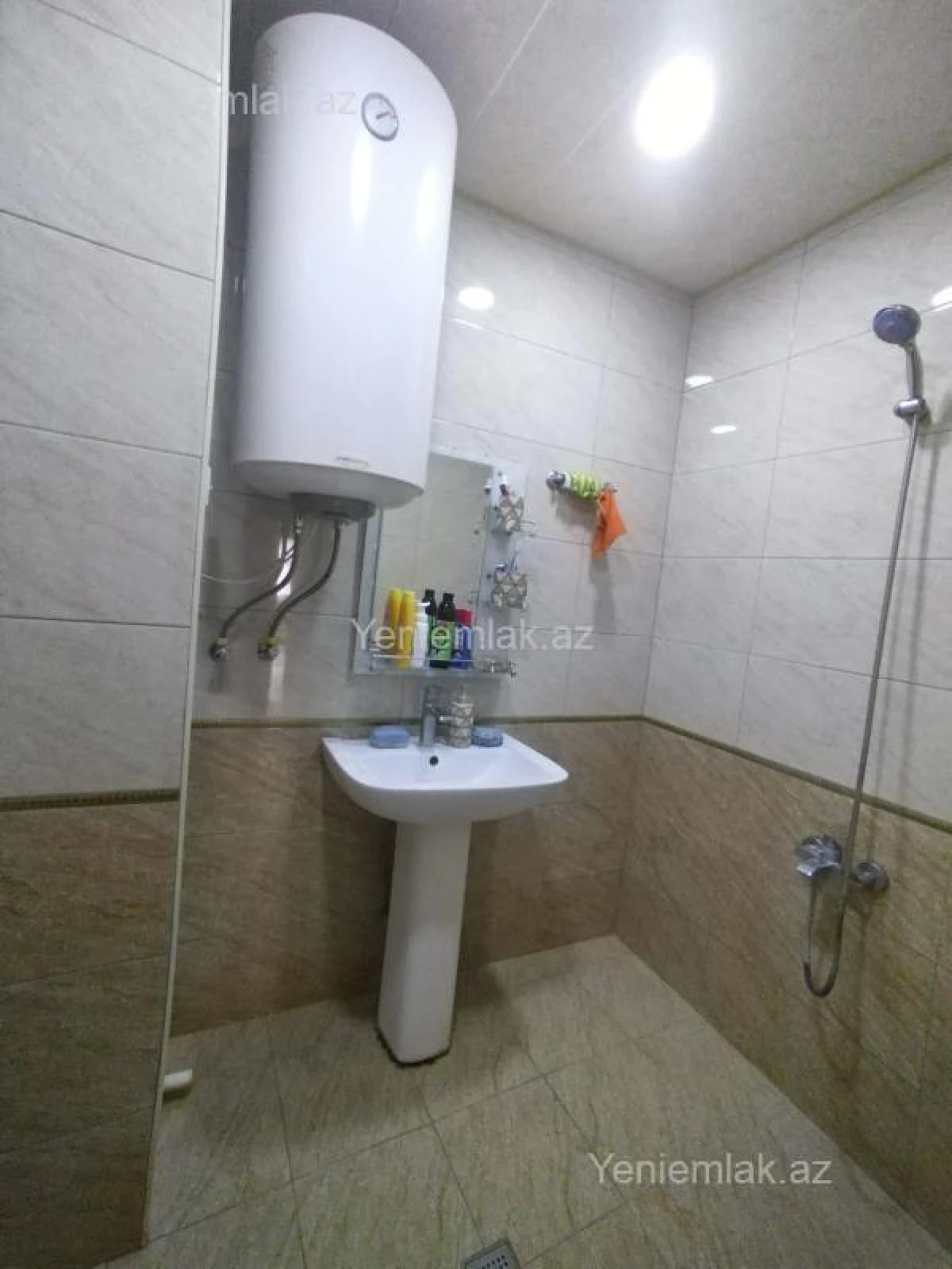 Satılır 5 otaqlı yeni tikili 170 m²