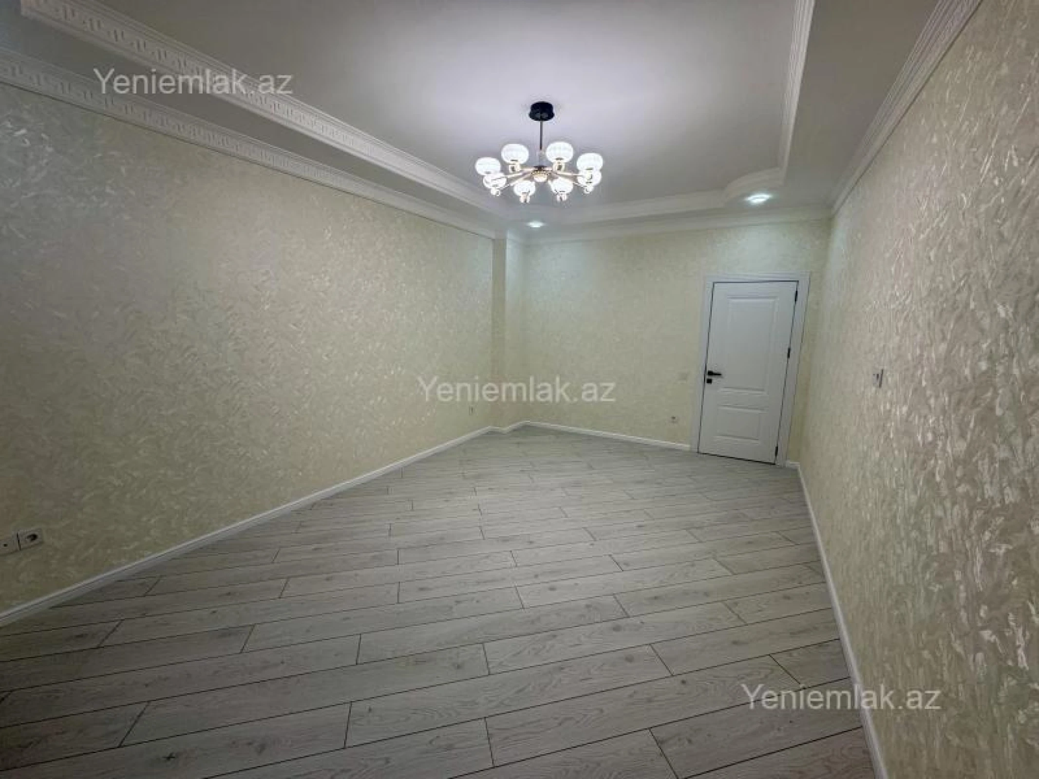Satılır 2 otaqlı yeni tikili 64 m²