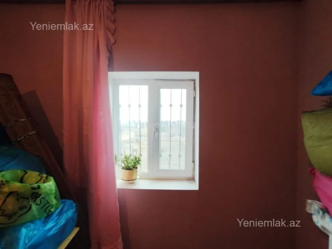 Satılır 3 otaqlı həyət evi 120 m²