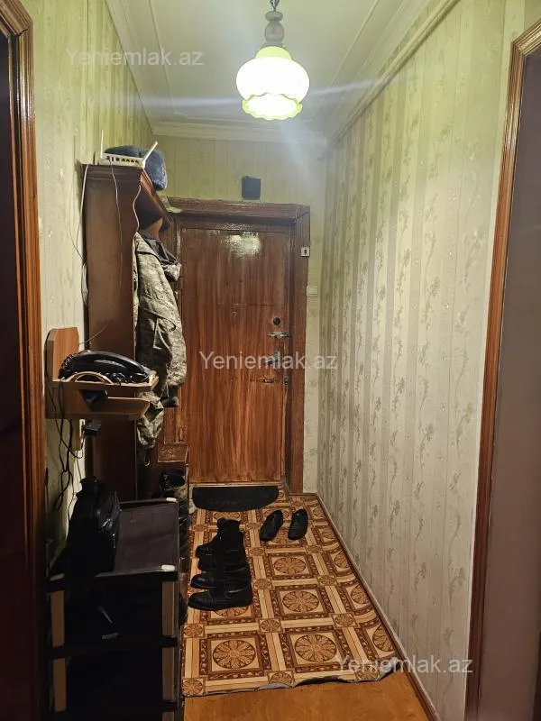 Satılır 4 otaqlı köhnə tikili 80 m²