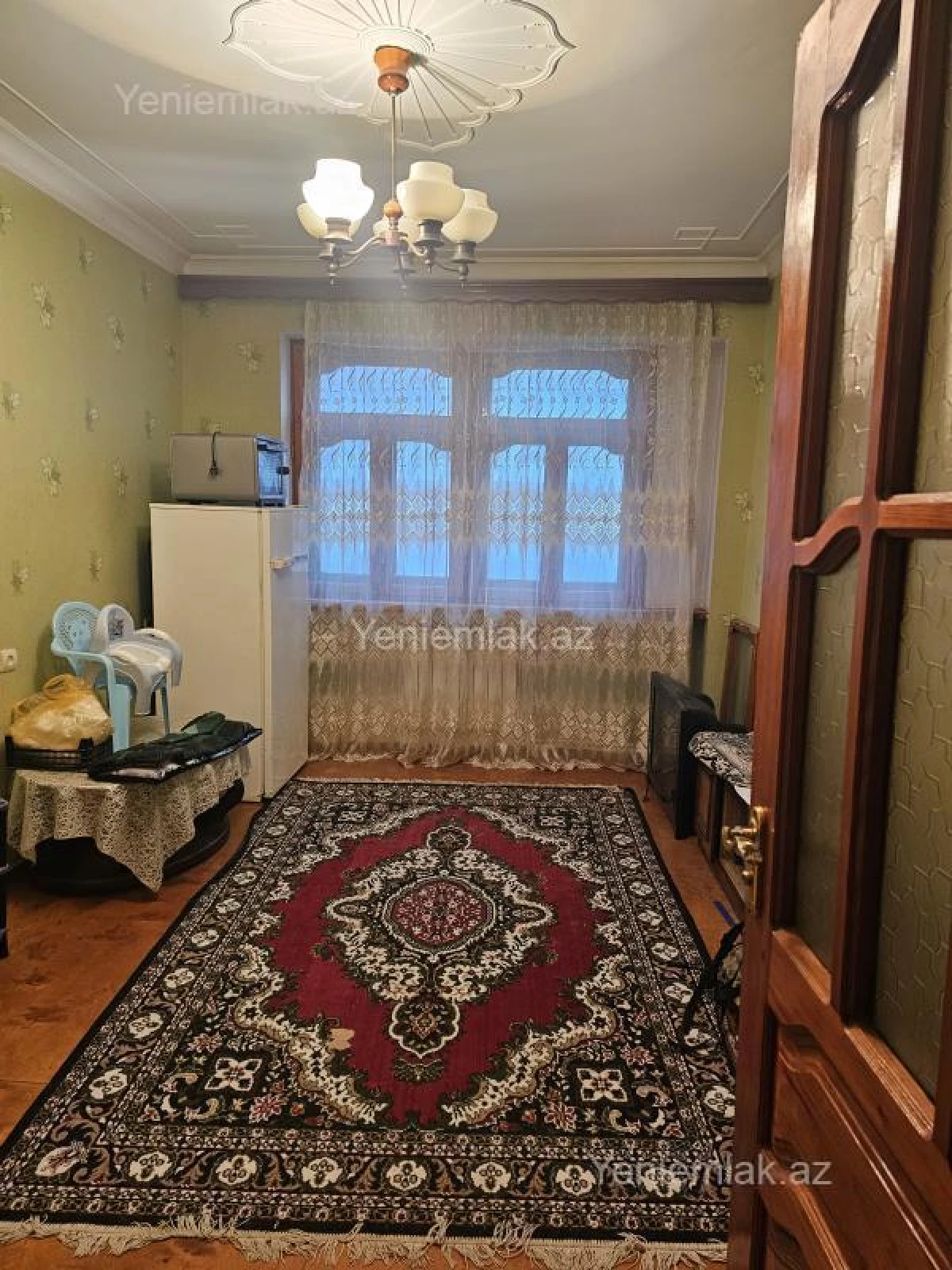 Satılır 4 otaqlı köhnə tikili 80 m²