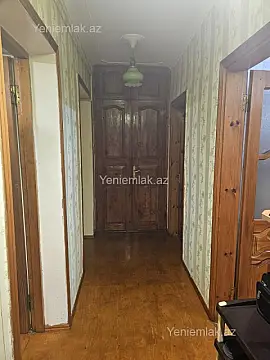 Satılır 4 otaqlı köhnə tikili 80 m²