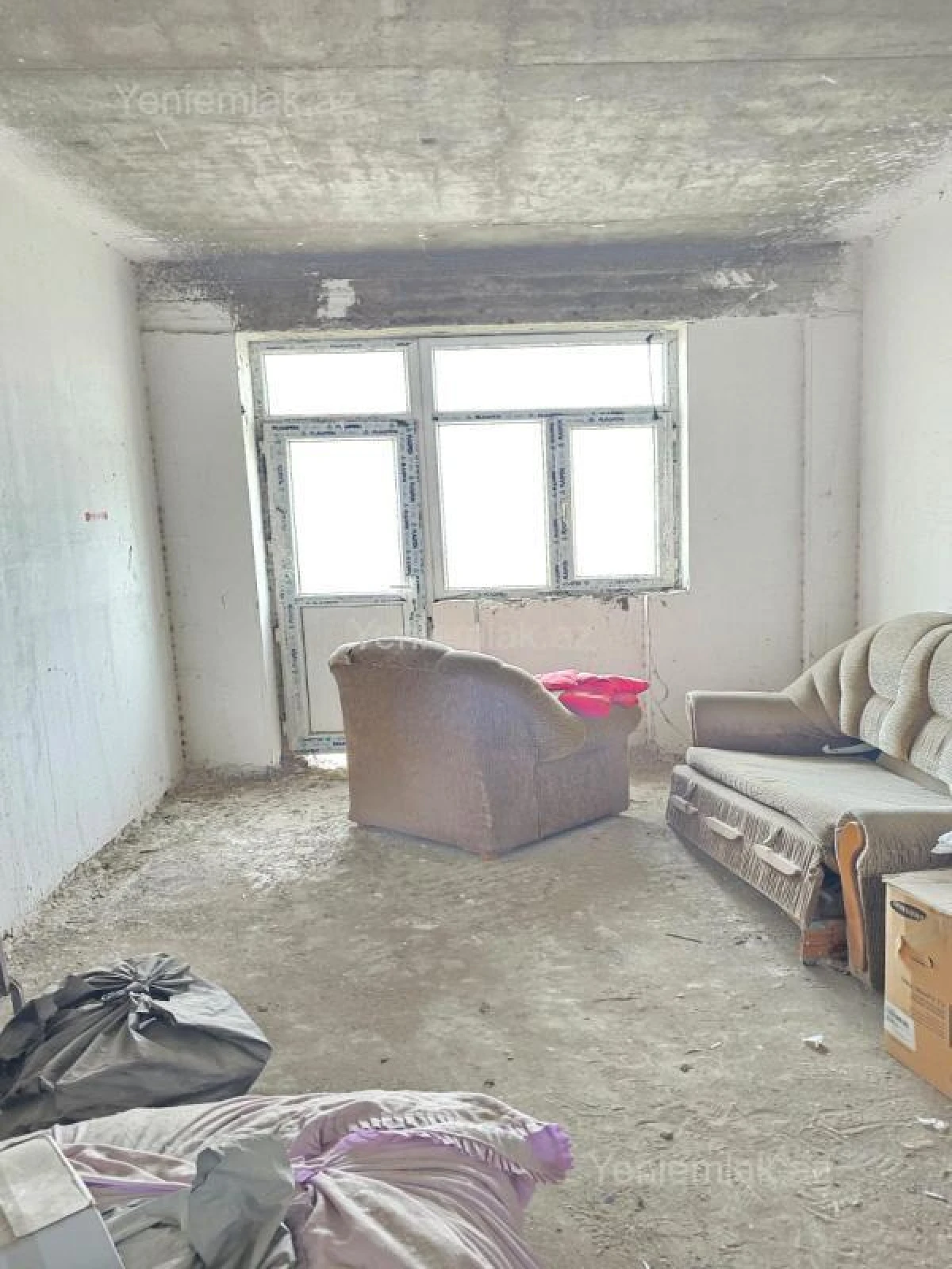 Satılır 2 otaqlı yeni tikili 85 m²