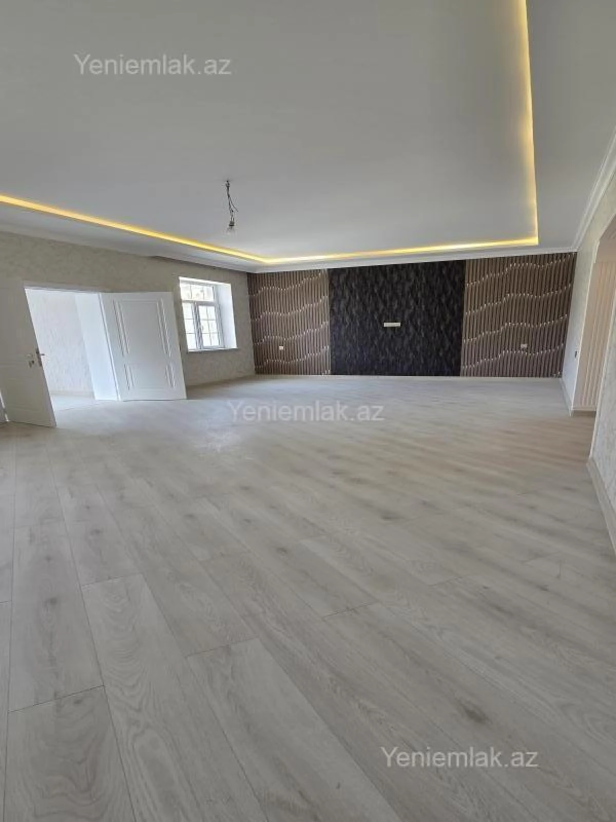 Satılır 6 otaqlı həyət evi 200 m²