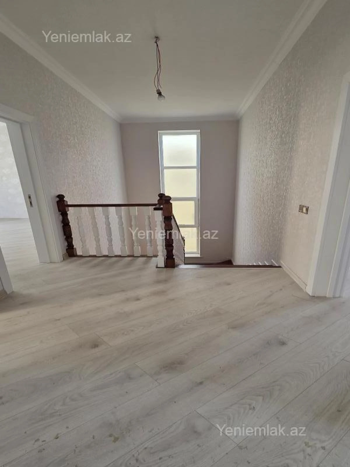 Satılır 6 otaqlı həyət evi 200 m²