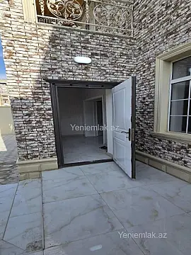 Satılır 6 otaqlı həyət evi 200 m²