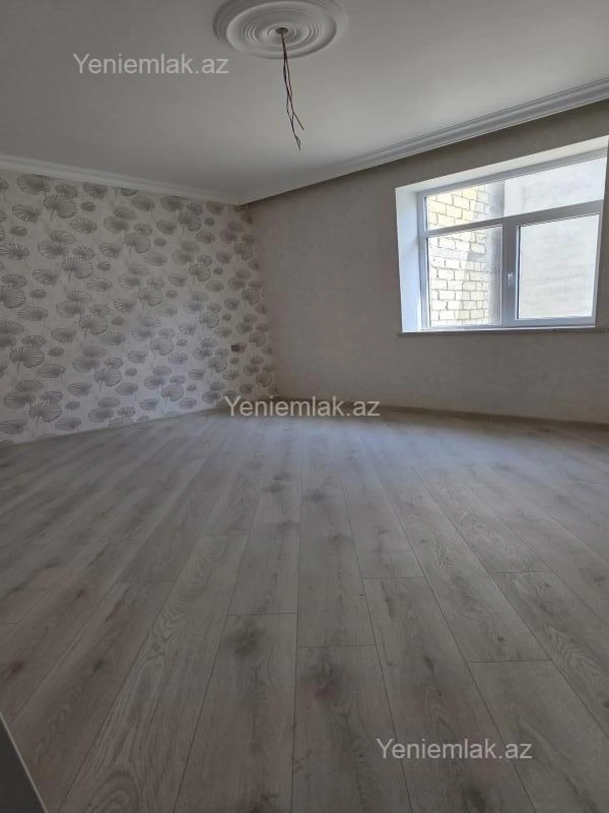 Satılır 6 otaqlı həyət evi 200 m²