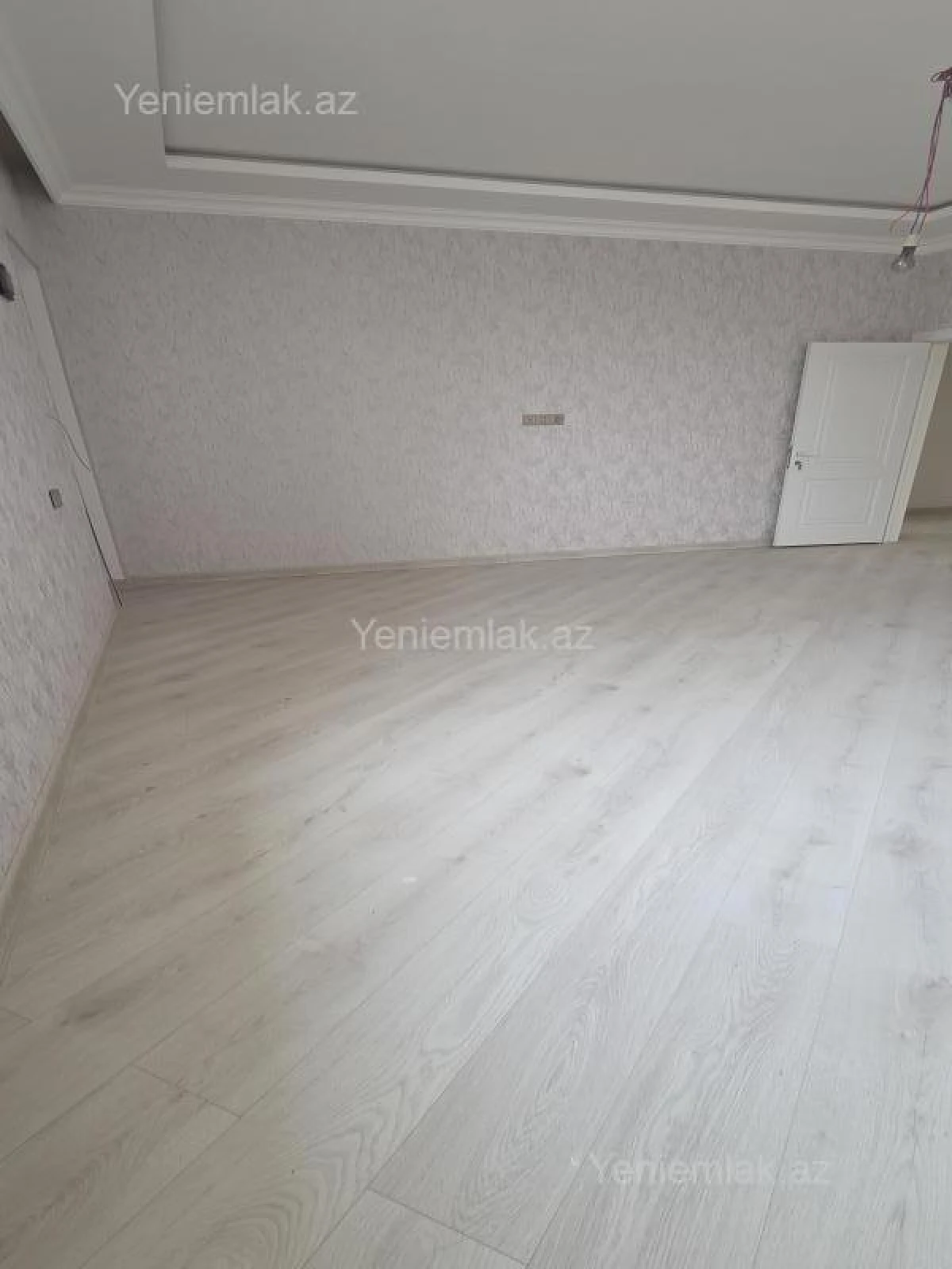 Satılır 6 otaqlı həyət evi 200 m²