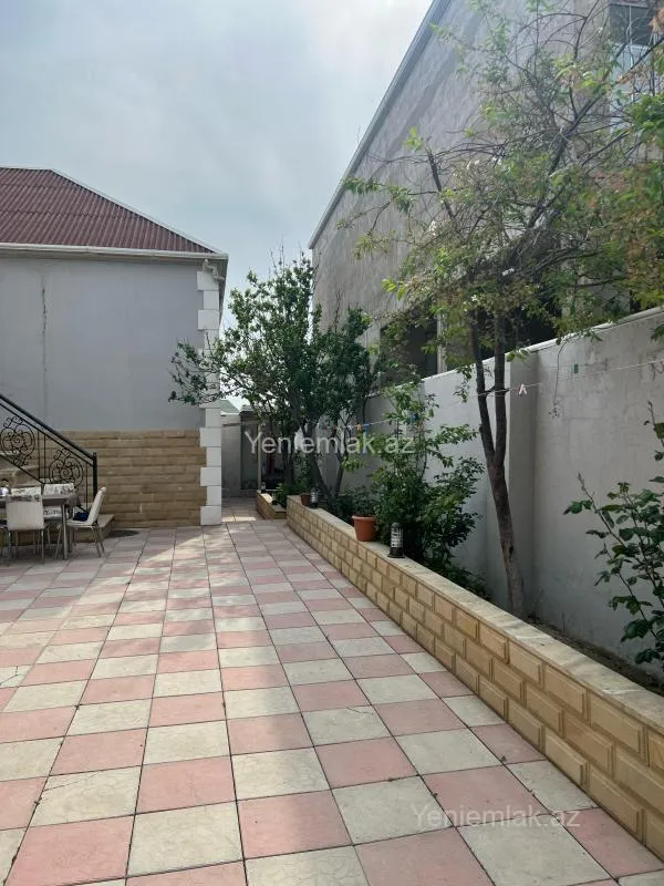 Satılır 3 otaqlı həyət evi 100 m²