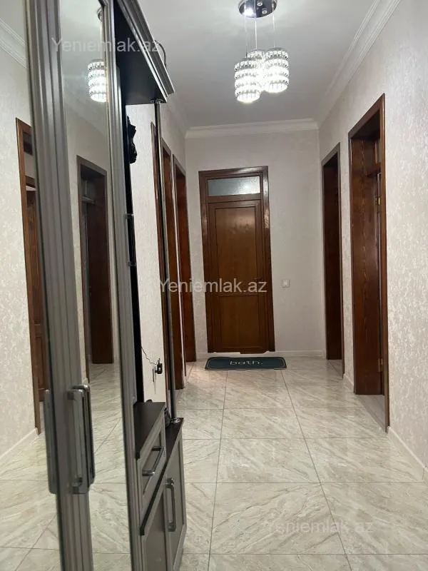 Satılır 3 otaqlı həyət evi 100 m²