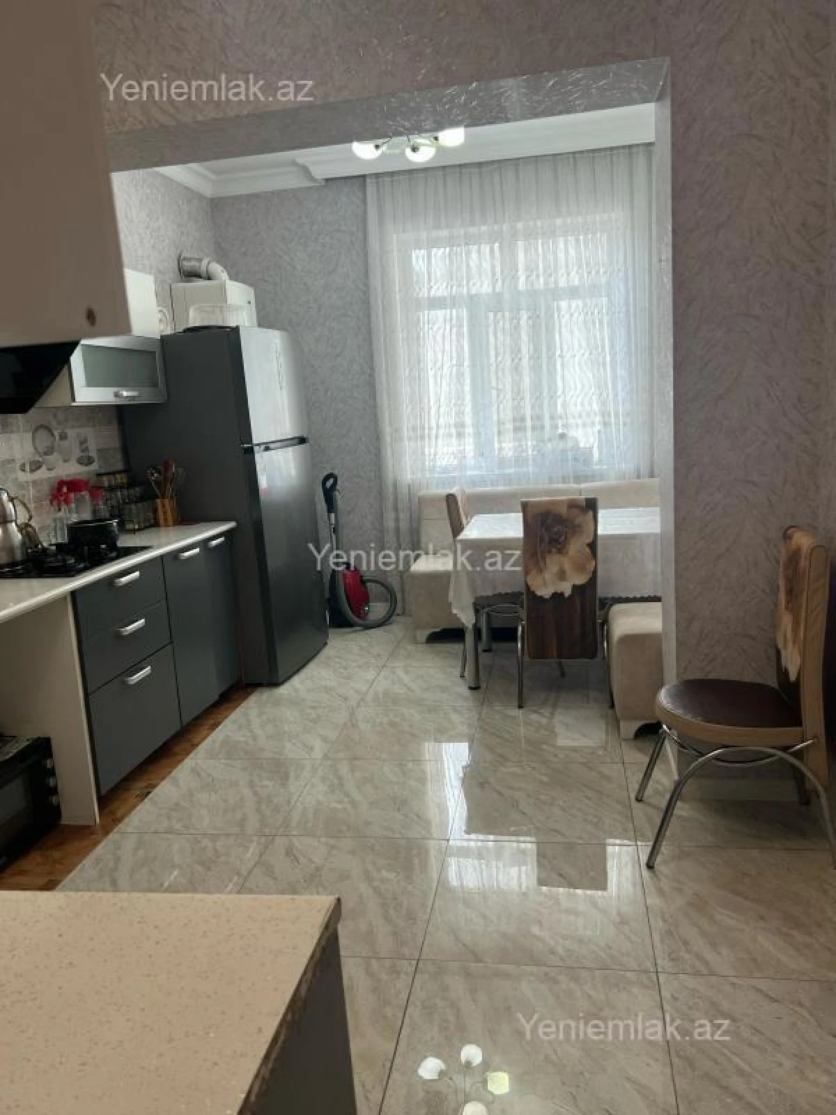Satılır 3 otaqlı həyət evi 100 m²