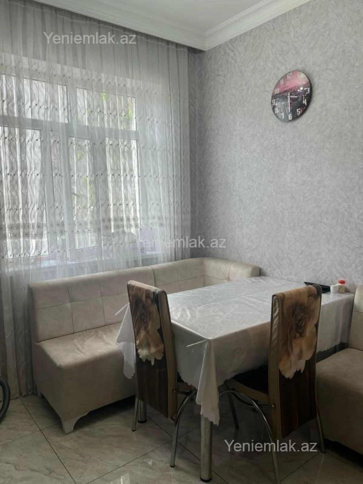 Satılır 3 otaqlı həyət evi 100 m²