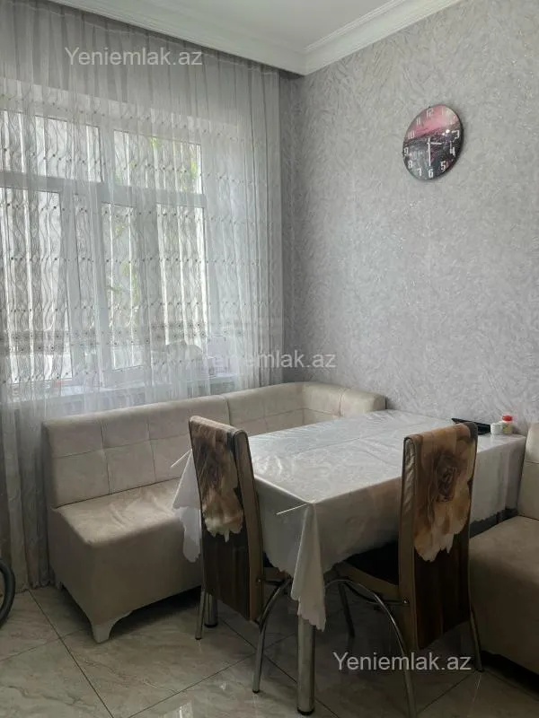 Satılır 3 otaqlı həyət evi 100 m²
