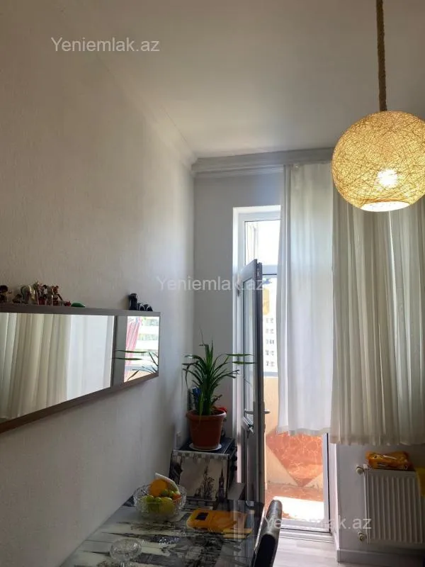 Satılır 2 otaqlı yeni tikili 65 m²