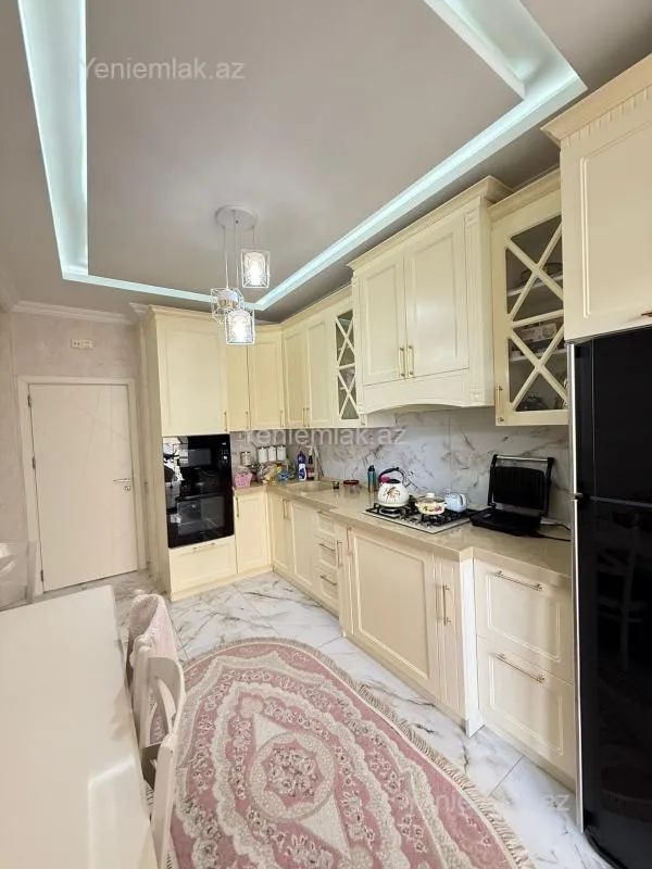 Satılır 3 otaqlı yeni tikili 117 m²