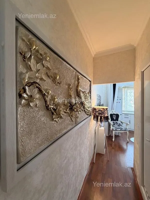 Satılır 1 otaqlı köhnə tikili 40 m²