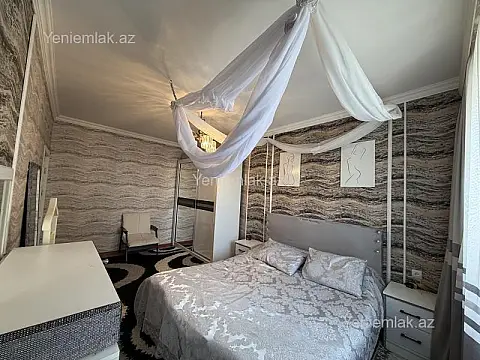 Satılır 1 otaqlı köhnə tikili 40 m²