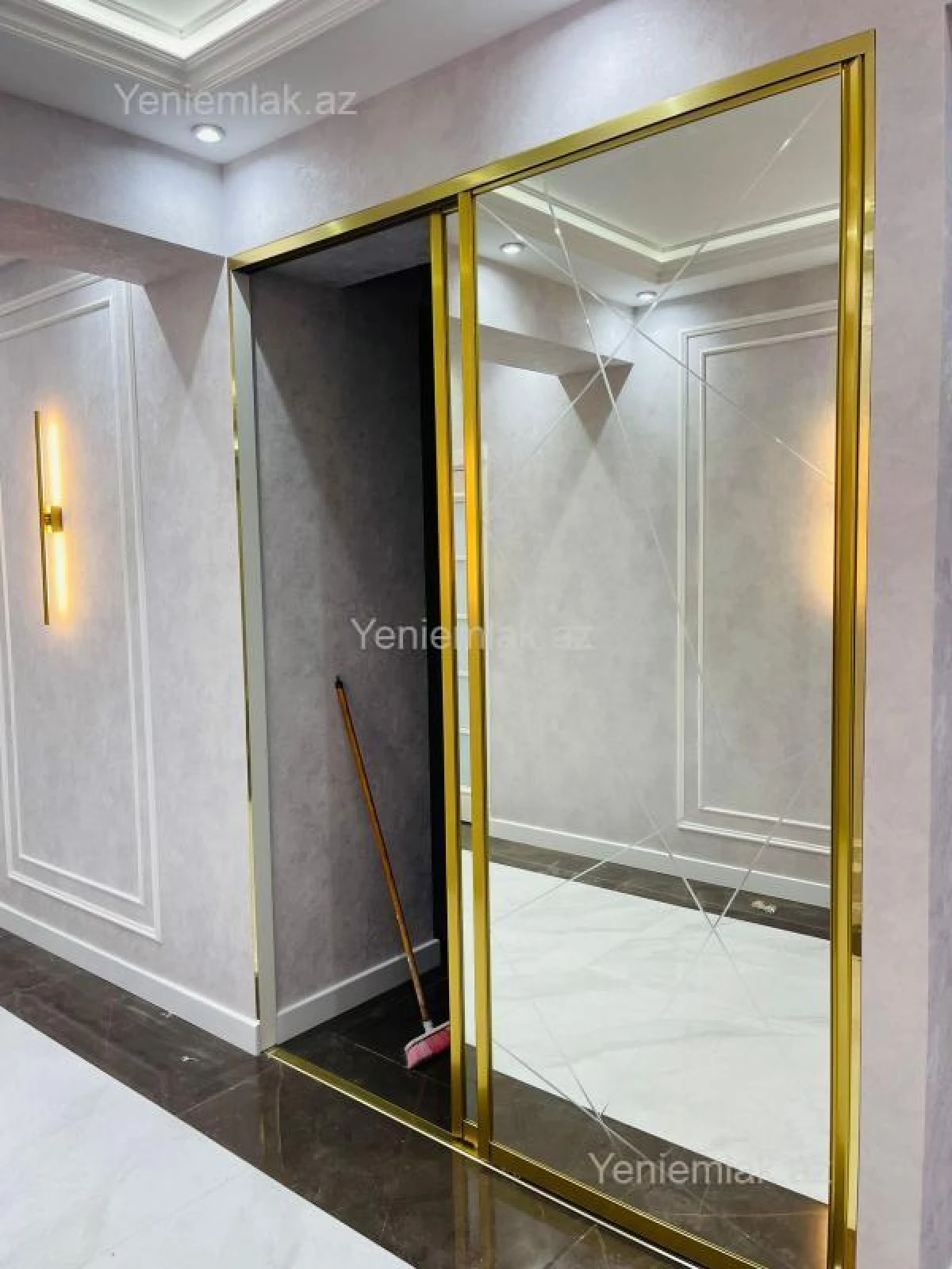 Satılır 4 otaqlı yeni tikili 217 m²