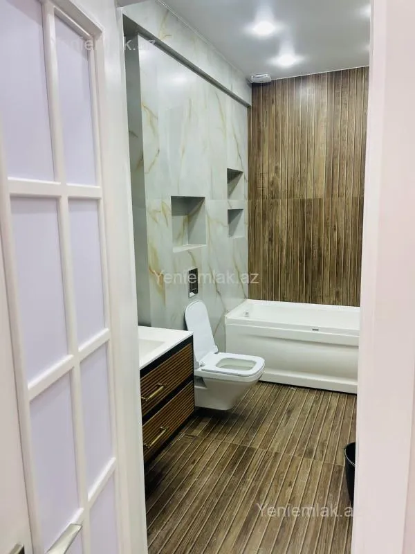 Satılır 4 otaqlı yeni tikili 217 m²