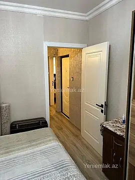 Satılır 2 otaqlı köhnə tikili 60 m²