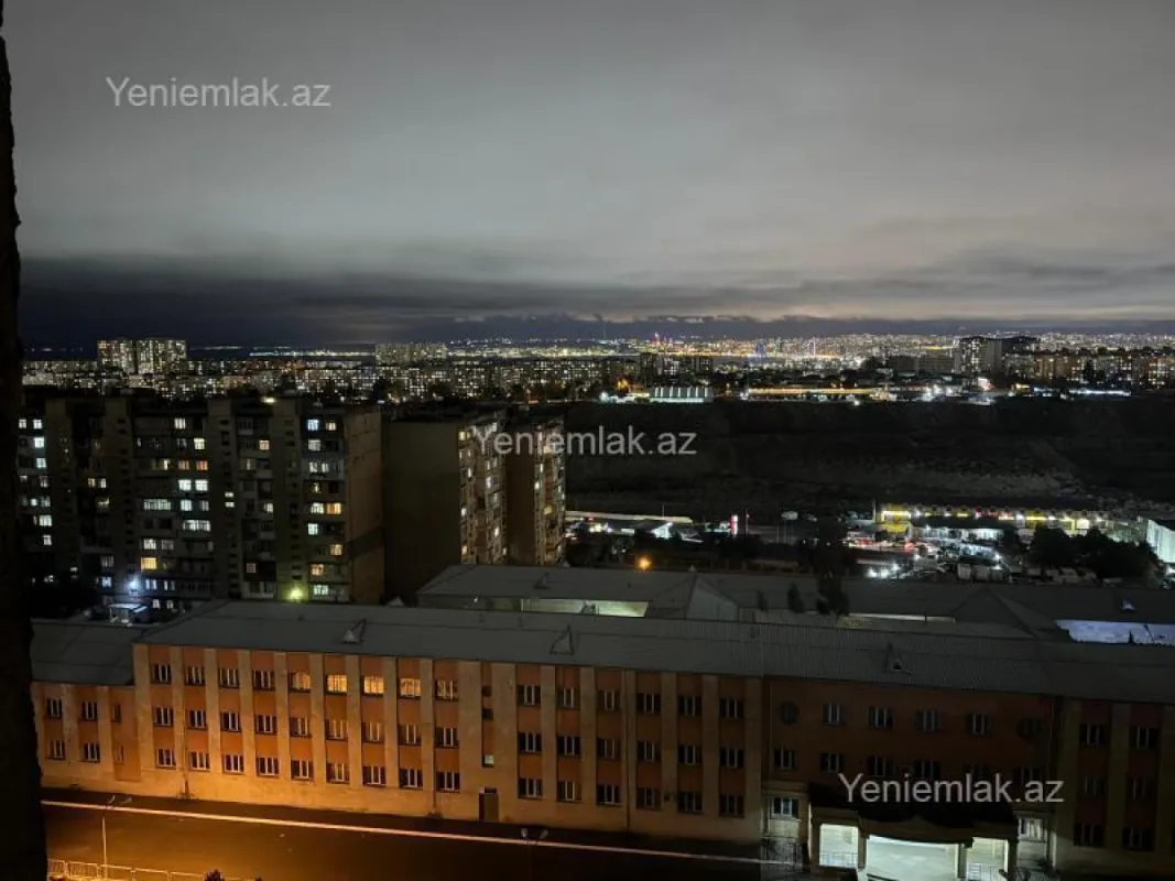 Satılır 2 otaqlı köhnə tikili 60 m²