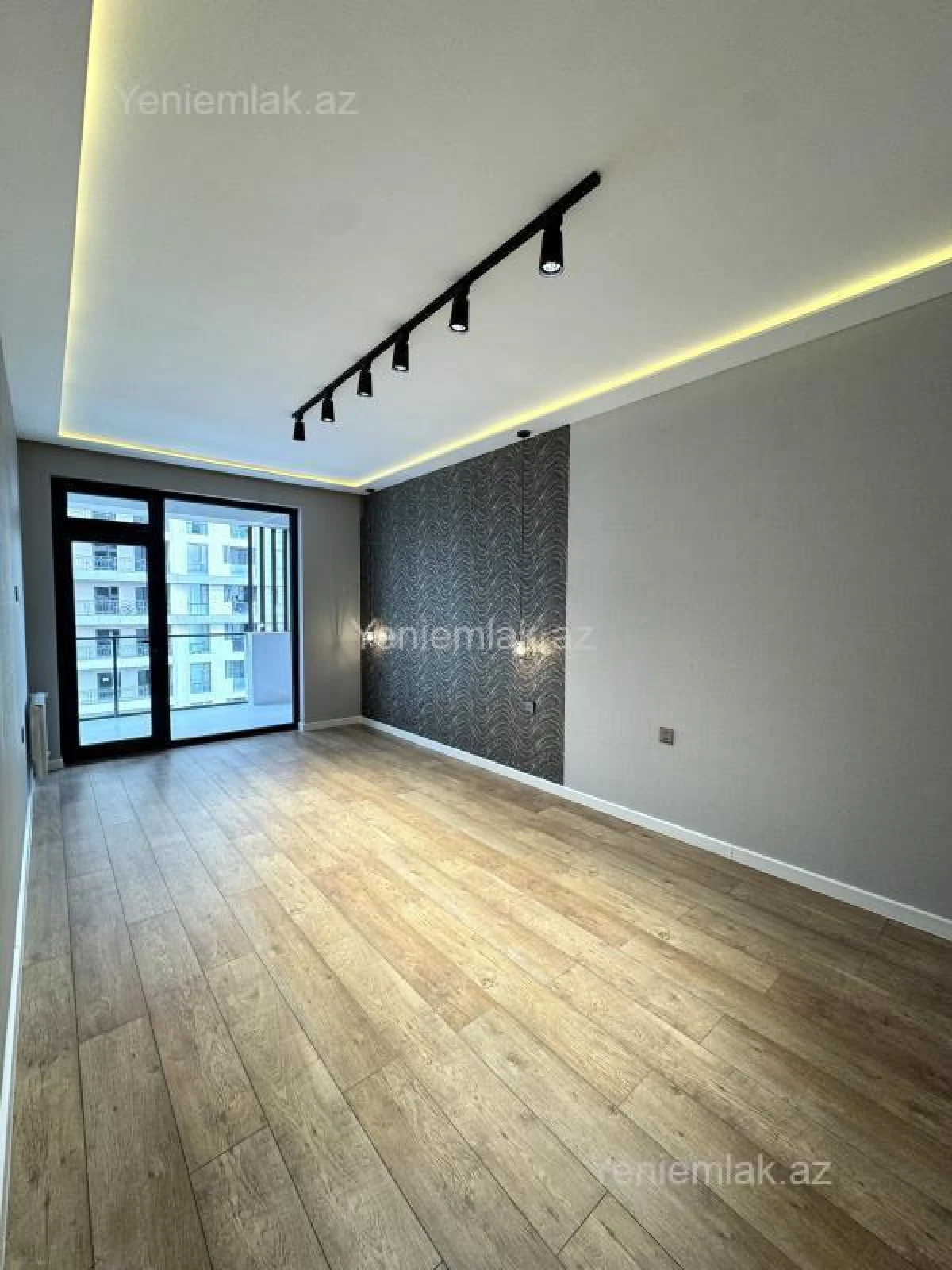 Satılır 3 otaqlı yeni tikili 100 m²