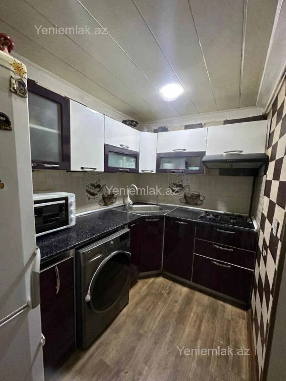 Satılır 2 otaqlı köhnə tikili 45 m²