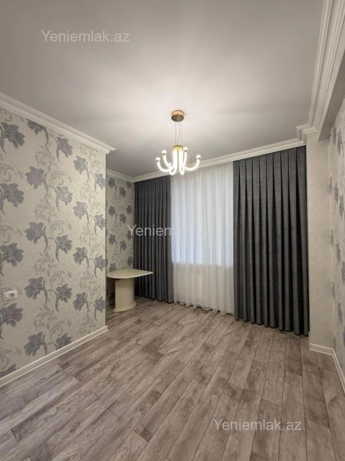 Satılır 2 otaqlı yeni tikili 110 m²