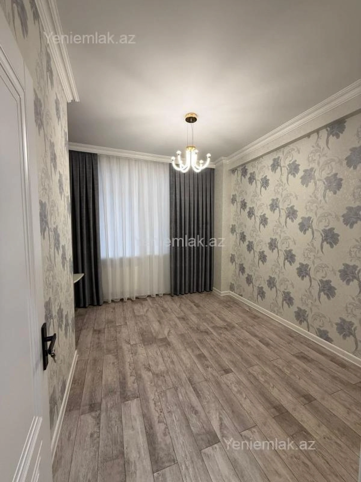 Satılır 2 otaqlı yeni tikili 110 m²