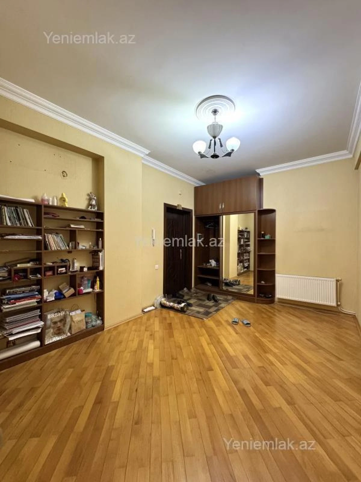 Satılır 3 otaqlı yeni tikili 122 m²