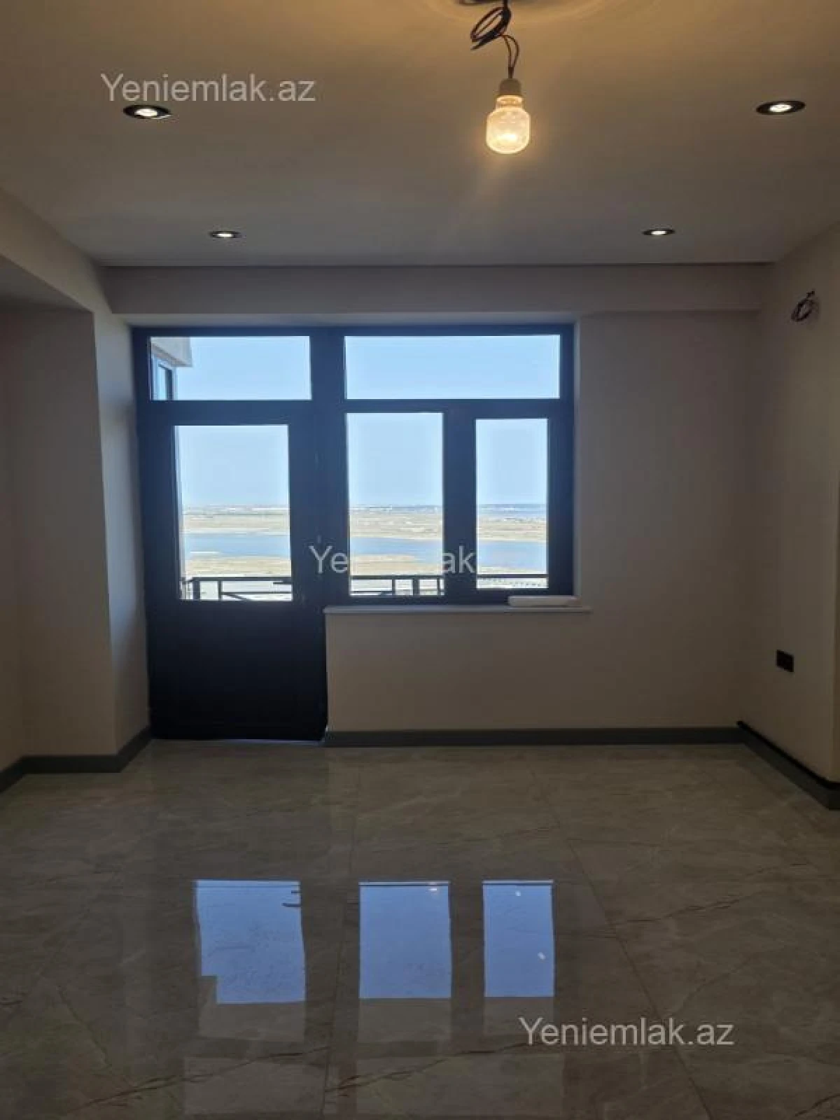 Satılır 2 otaqlı yeni tikili 140 m²