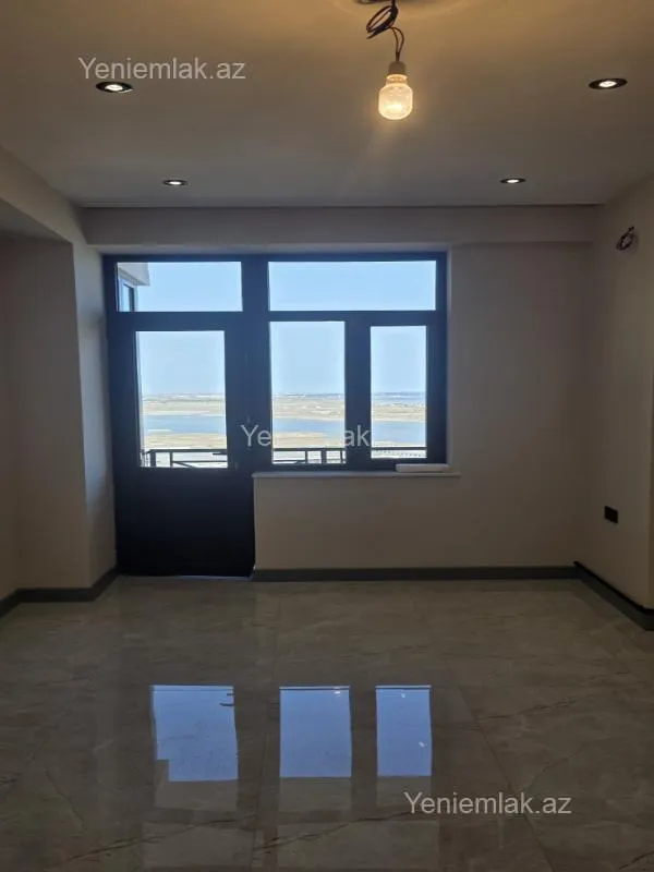 Satılır 2 otaqlı yeni tikili 140 m²