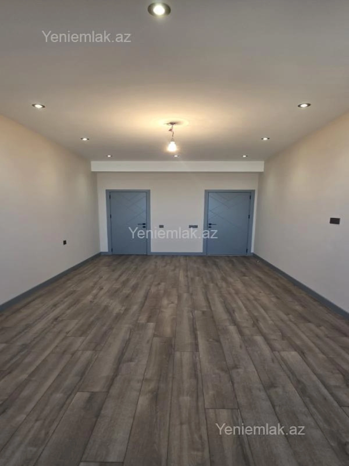Satılır 2 otaqlı yeni tikili 140 m²