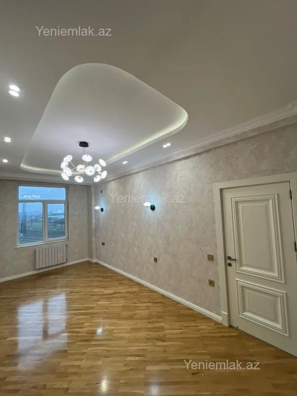 Satılır 3 otaqlı yeni tikili 102 m²
