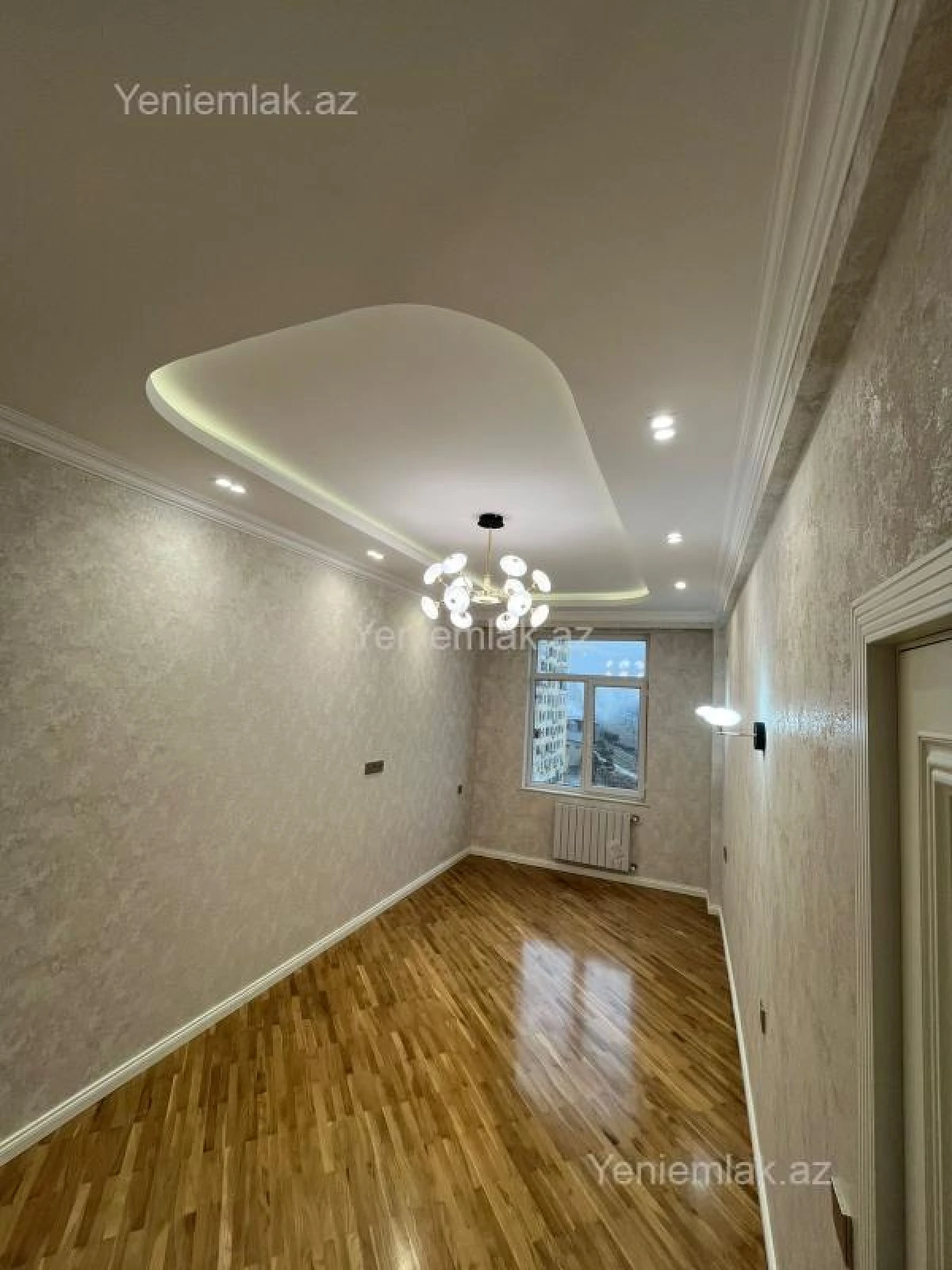 Satılır 3 otaqlı yeni tikili 102 m²