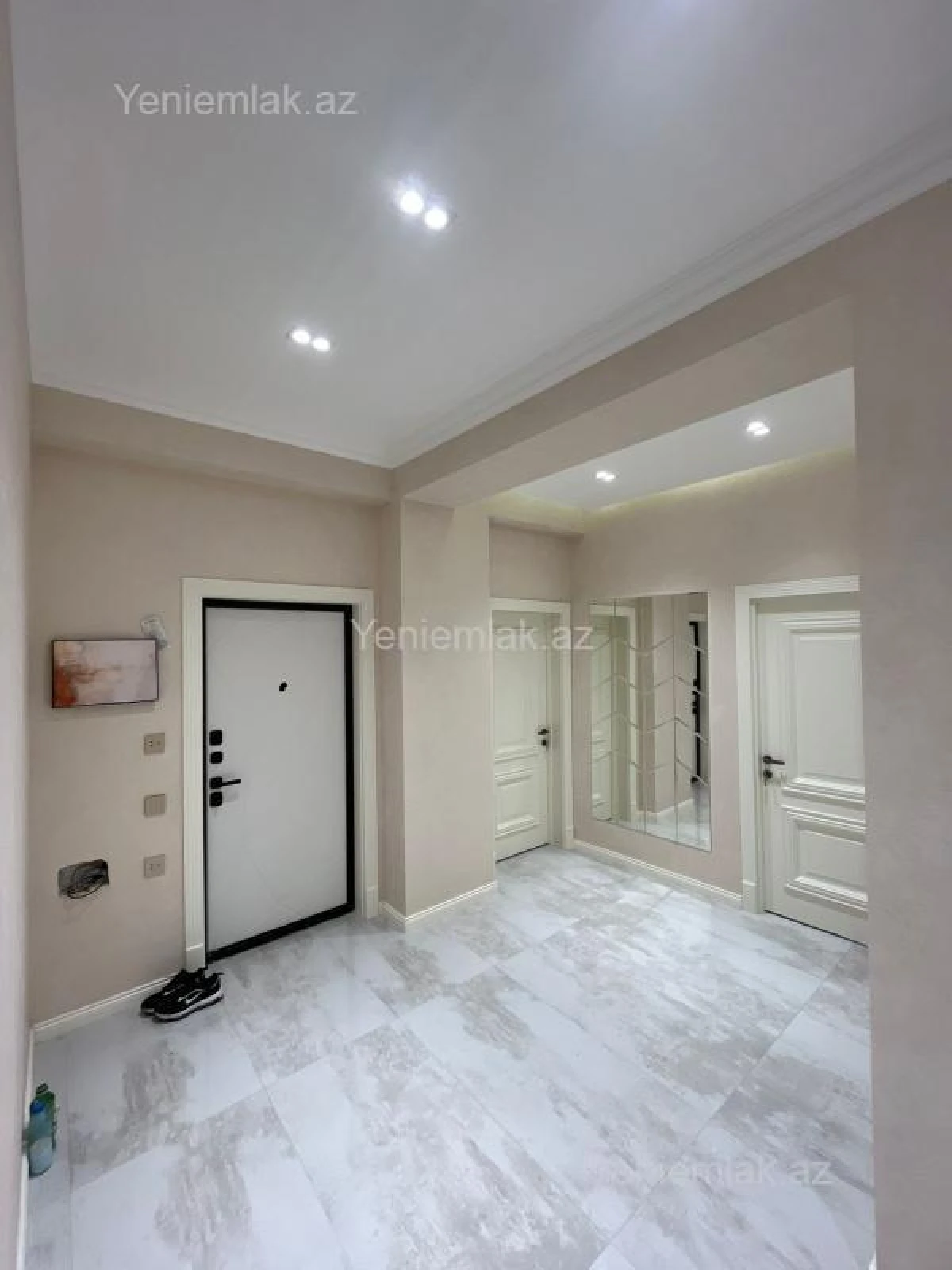Satılır 3 otaqlı yeni tikili 102 m²
