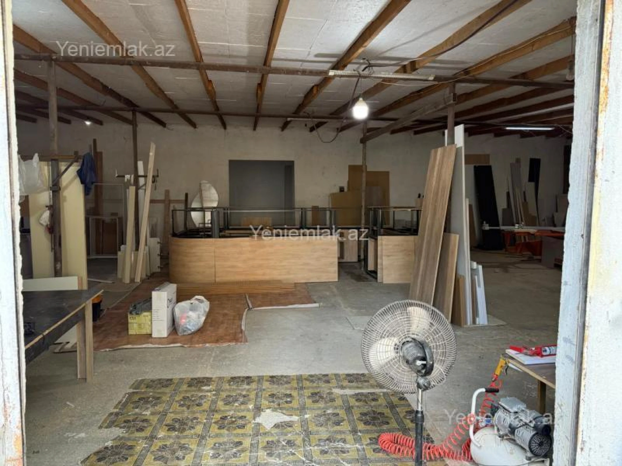 Satılır 10 otaqlı obyekt 1000 m²