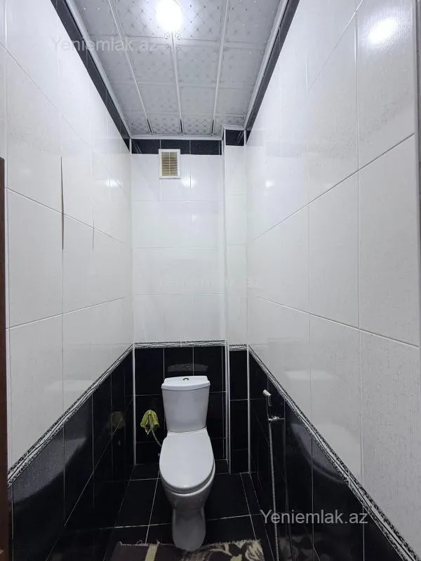 Satılır 5 otaqlı həyət evi 220 m²