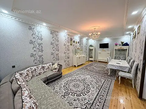 Satılır 5 otaqlı həyət evi 220 m²