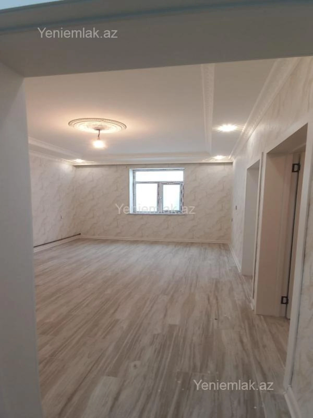 Satılır 3 otaqlı yeni tikili 60 m²