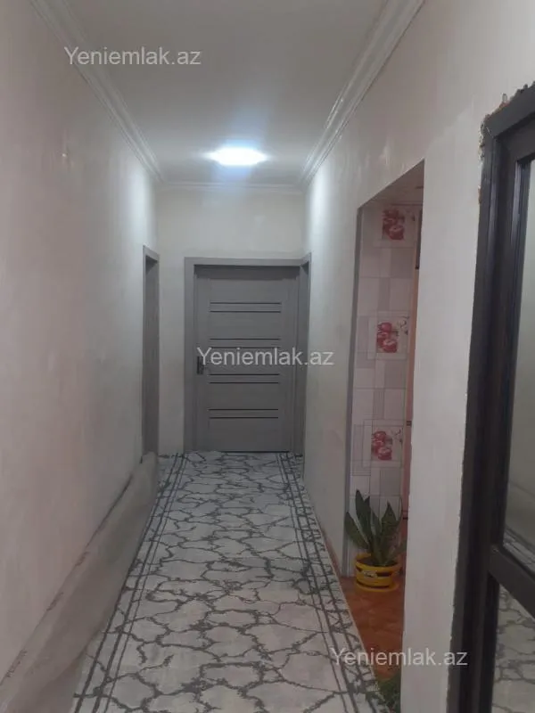 Satılır 3 otaqlı həyət evi 80 m²